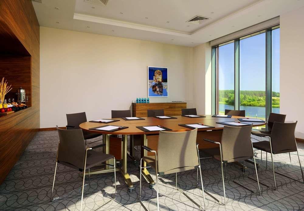 Minsk Marriott Hotel Exterior photo